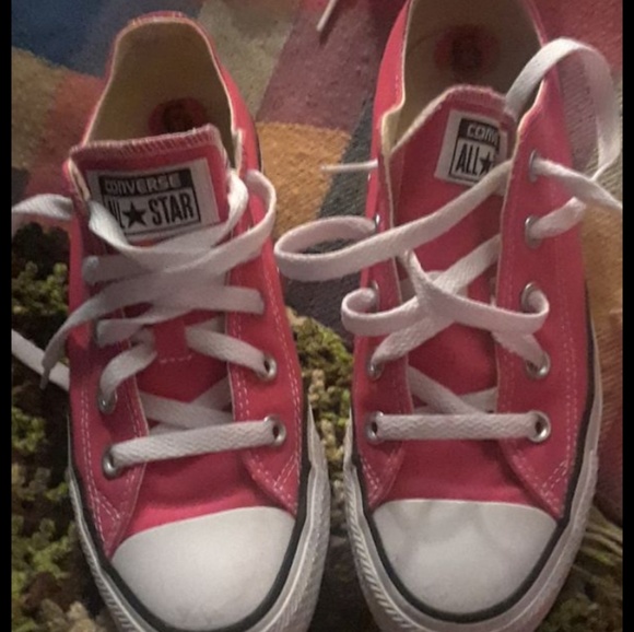 Converse - Picture 2 of 2